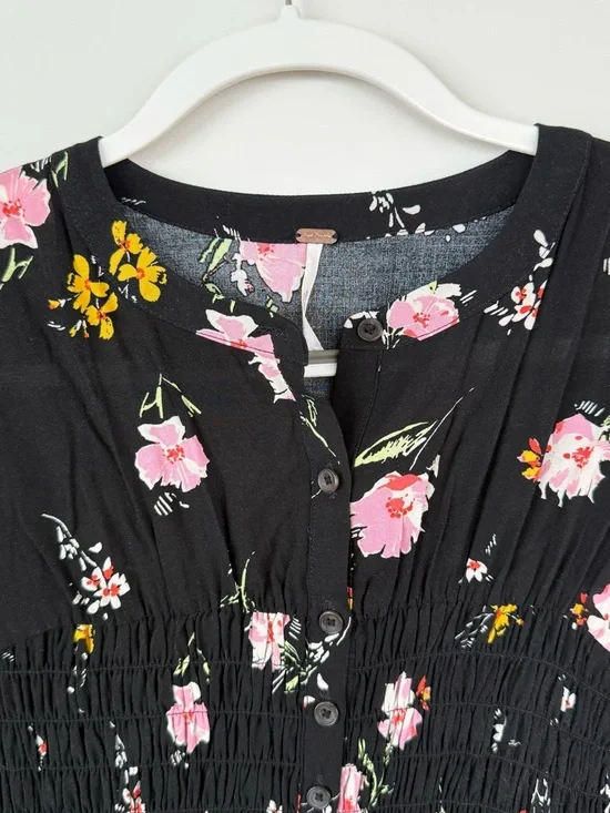 Free People summer black dress with smocked waist and floral print Size Large - Picture 6 of 10